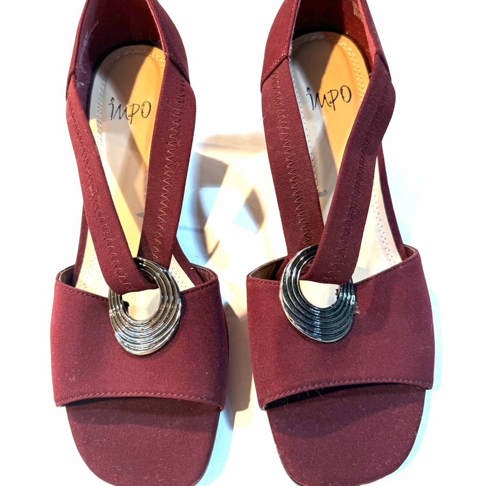Impo Women's Wine Slingback Heels with Silver Ring Accent